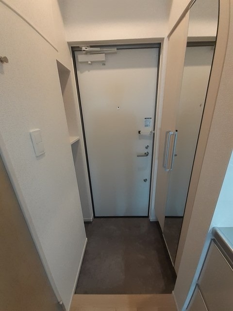 玄関　図面と現状に相違がある場合には現状を優先