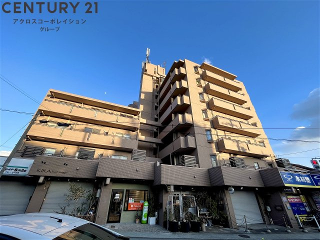 建物外観　オートロック付きで安心です♪