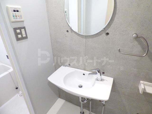 ＪＲ武蔵野線 船橋法典駅 徒歩4分 2階建 築19年の内装写真