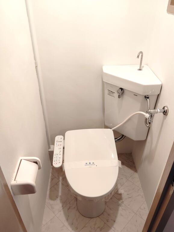マンション新川のトイレ写真