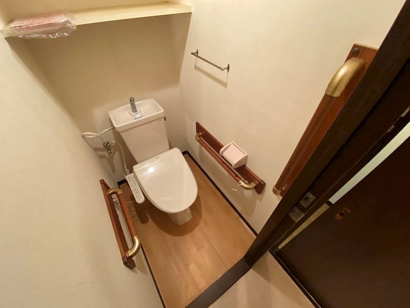【姫路市砥堀のマンションのトイレ】