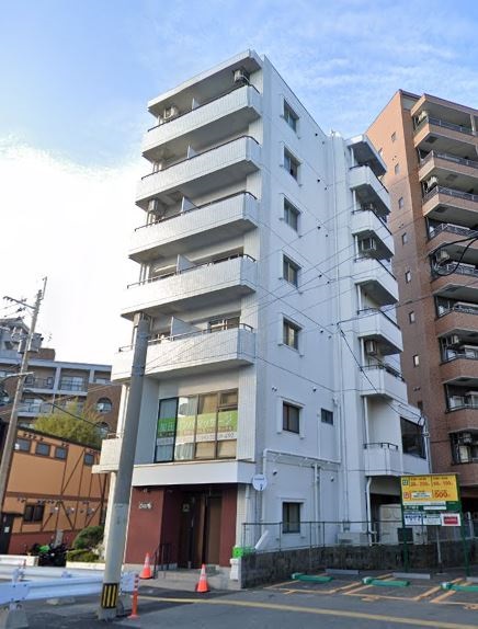 福岡県福岡市中央区六本松３（マンション）の賃貸物件の外観