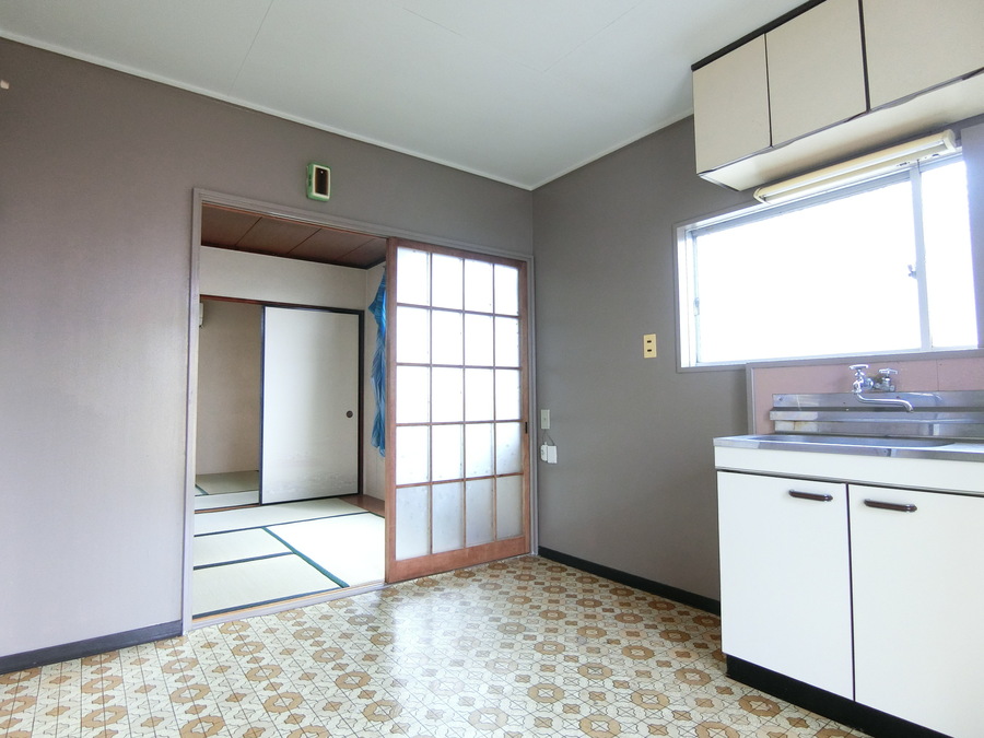 コーポ岡本の居間写真