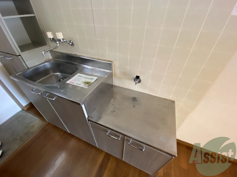 キッチン　こちらはキッチンです。料理するのが楽しみですね。