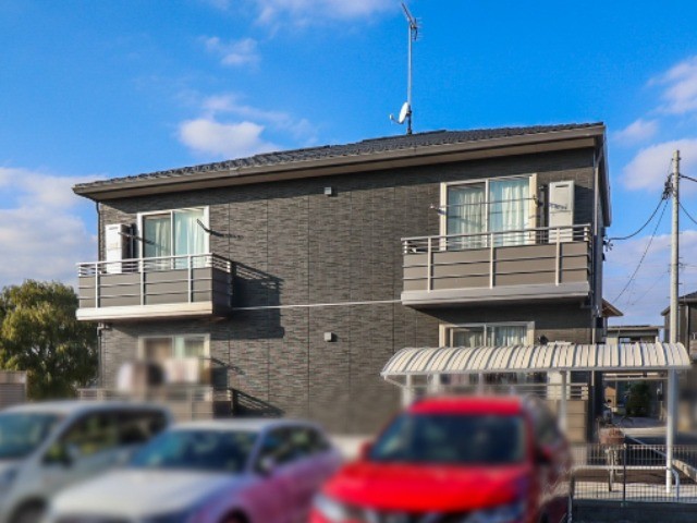 栃木市箱森町のアパートの建物外観