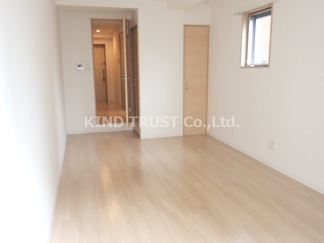 居室・リビング　ゆったり過ごせる居間です