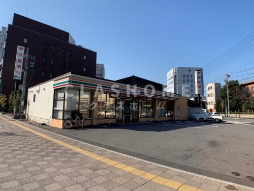 【刈谷市中山町のマンションのコンビニ】