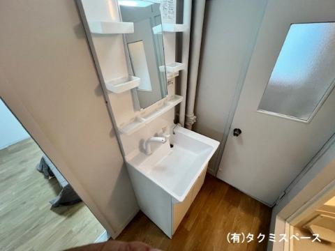 洗面設備　洗髪洗面化粧台