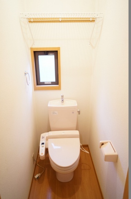 トイレ　図面と現状に相違がある場合には現状を優先