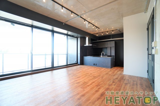 居室・リビング　ＬＤＫ１５帖（同仕様写真）