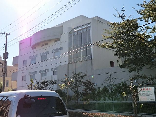 【小金井市中町のアパートの小学校】