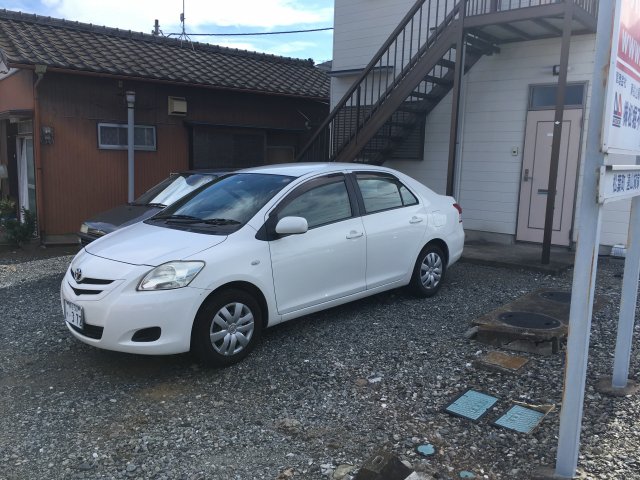 【東松山市松葉町のアパートの駐車場】