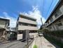 岡本駅よりバス9分 徒歩9分 築28年6ヶ月 3階建の賃貸物件