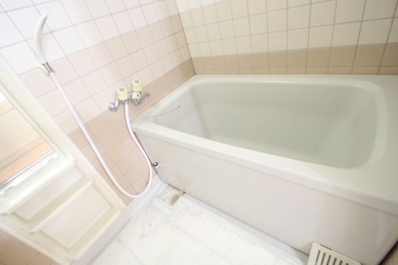 バス・シャワールーム　※別号室の写真です