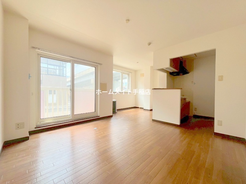 居室・リビング　明るいリビング♪