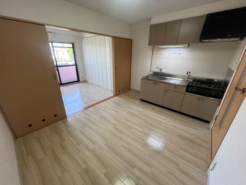 居室・リビング　フローリング♪