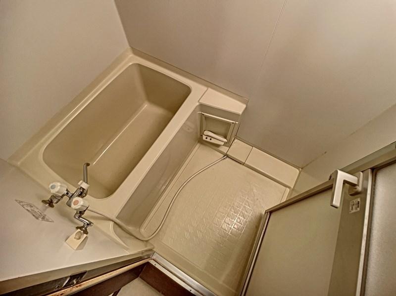 バス・シャワールーム　浴室