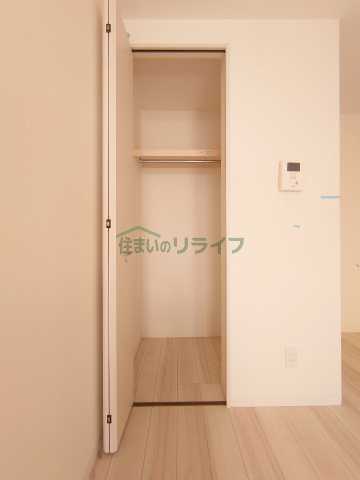 収納　リライフ下北沢店