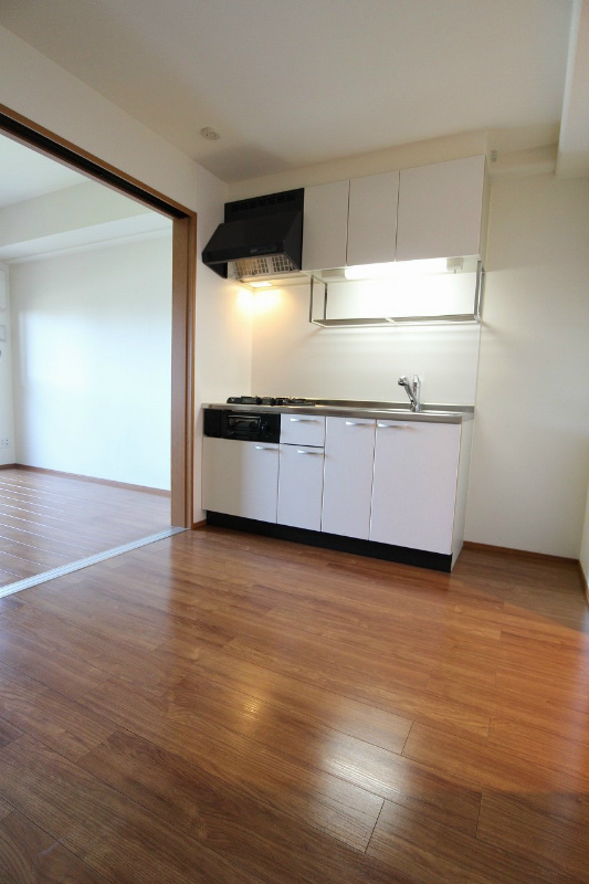 居室・リビング　ゆったりスペースのリビング