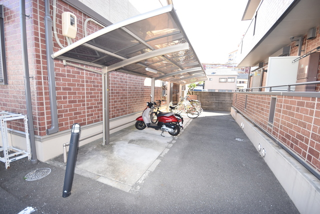 エントランス　駐輪場