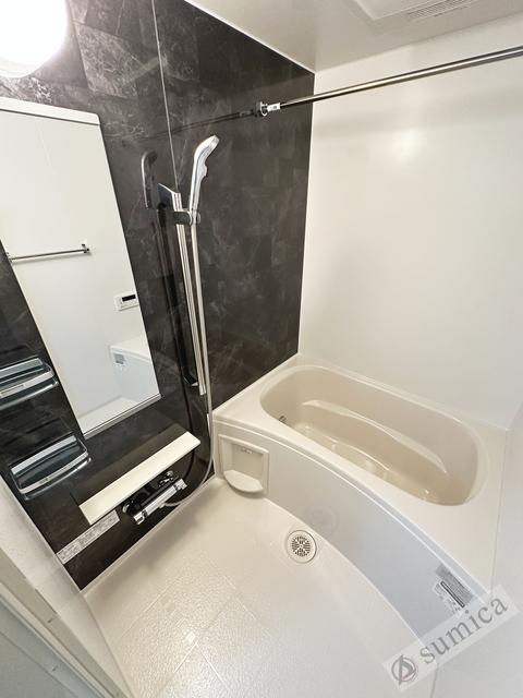 バス・シャワールーム　追い炊き・浴室暖房乾燥機付きバスルーム♪