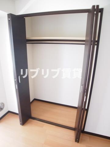 ＪＲ総武線 千葉駅 徒歩15分 4階建 築15年の内装写真