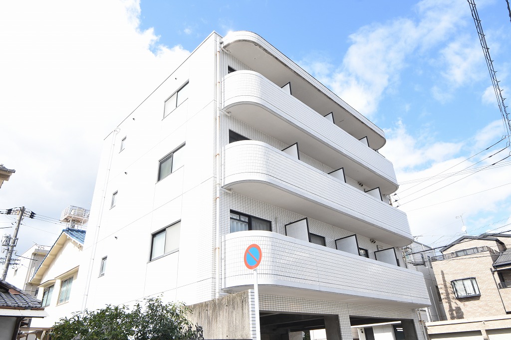 建物外観　綺麗な外観です。