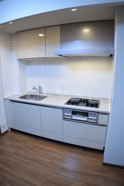 キッチン　※建物内別間取参考写真