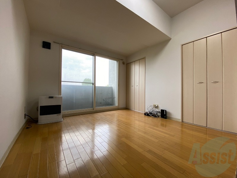 居室・リビング　広くてキレイなＬＤＫが広がっていて、充実した生活が送れそう。