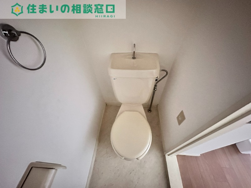 トイレ　同型