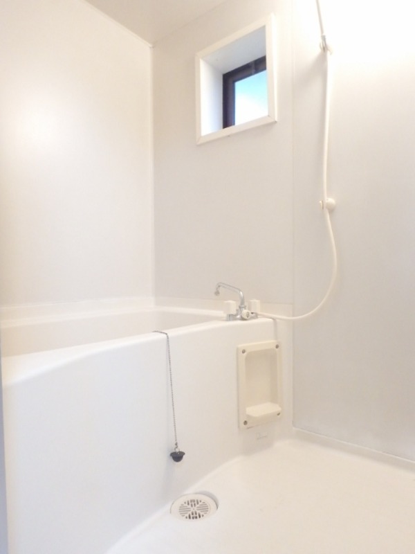 バス・シャワールーム　図面と現状に相違がある場合には現状を優先