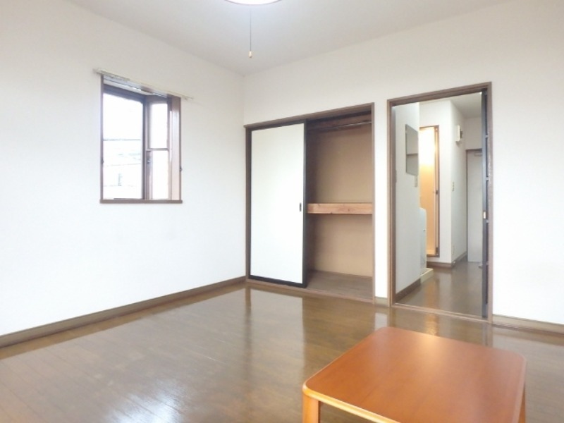 居室・リビング　図面と現状に相違がある場合には現状を優先