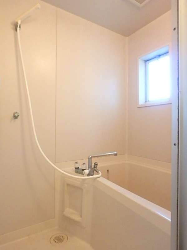 バス・シャワールーム　図面と現状に相違がある場合には現状を優先