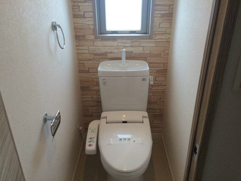 トイレ　※写真と異なる場合は現状優先。