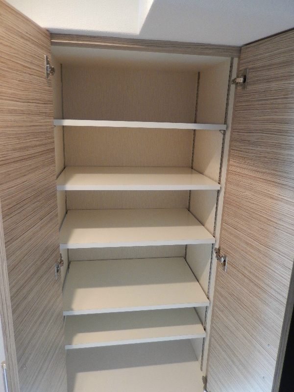 玄関　※写真と異なる場合は現状優先。