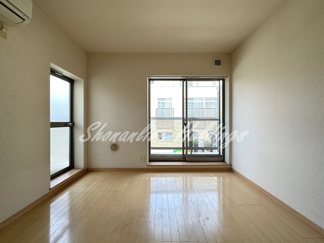 居室・リビング　使いやすいリビングになります♪