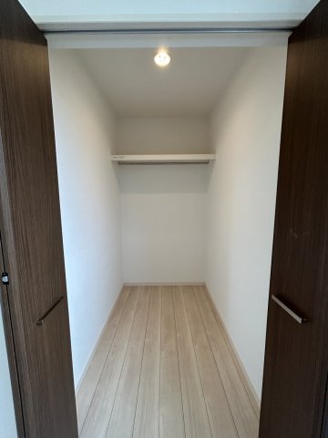 収納　※別部屋の写真です。現況優先