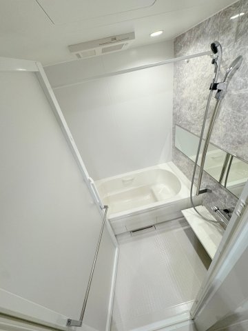 バス・シャワールーム　★追炊機能　浴室乾燥機付きのバスルーム★