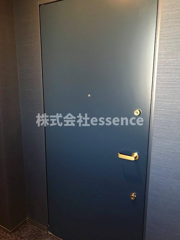 玄関　弊社ではオンライン対応・現地対応可能です♪