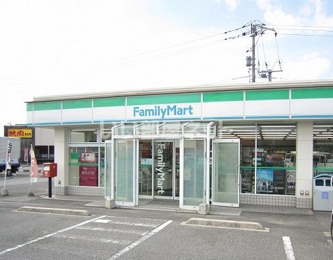 コンビニ　ファミリーマート 東出雲インター店（コンビニ）まで1154m