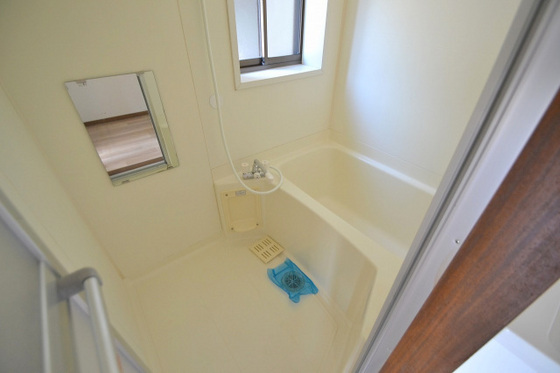 バス・シャワールーム　※他部屋の写真です。