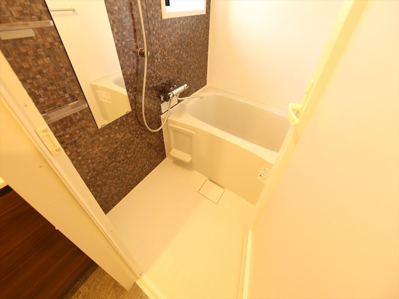 バス・シャワールーム　バスルーム　浴室暖房乾燥機付き