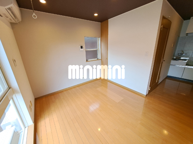 居室・リビング　日当たり良好♪