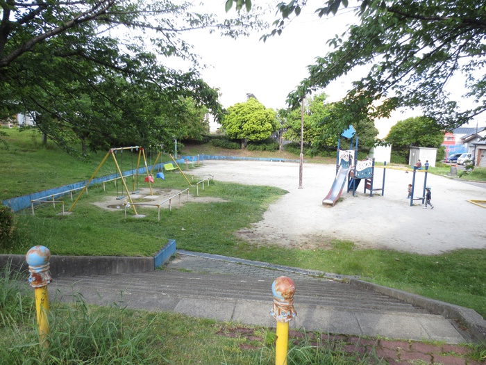 公園　公園（公園）まで300m