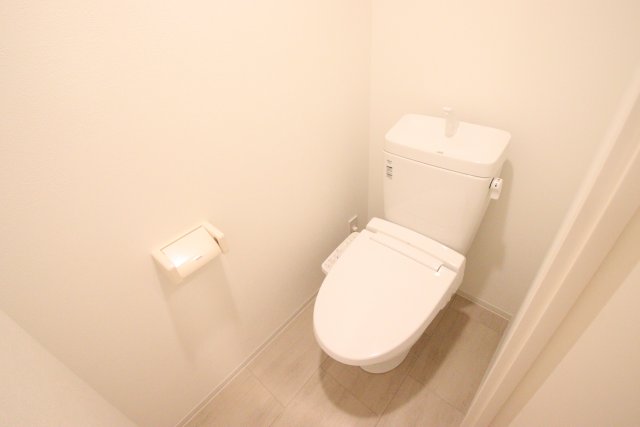 トイレ　別室の参考写真です。※現況優先