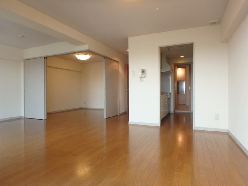 居室・リビング　図面と現状に相違がある場合には現状を優先