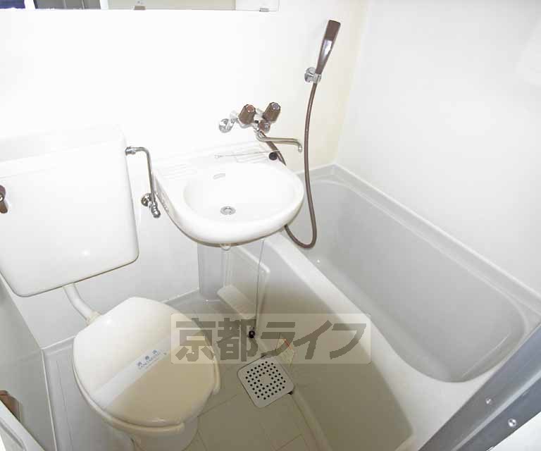 バス・シャワールーム　落ち着く空間です。