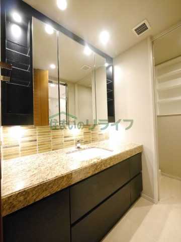 洗面設備　ザ・パークハウス四番町レジデンス