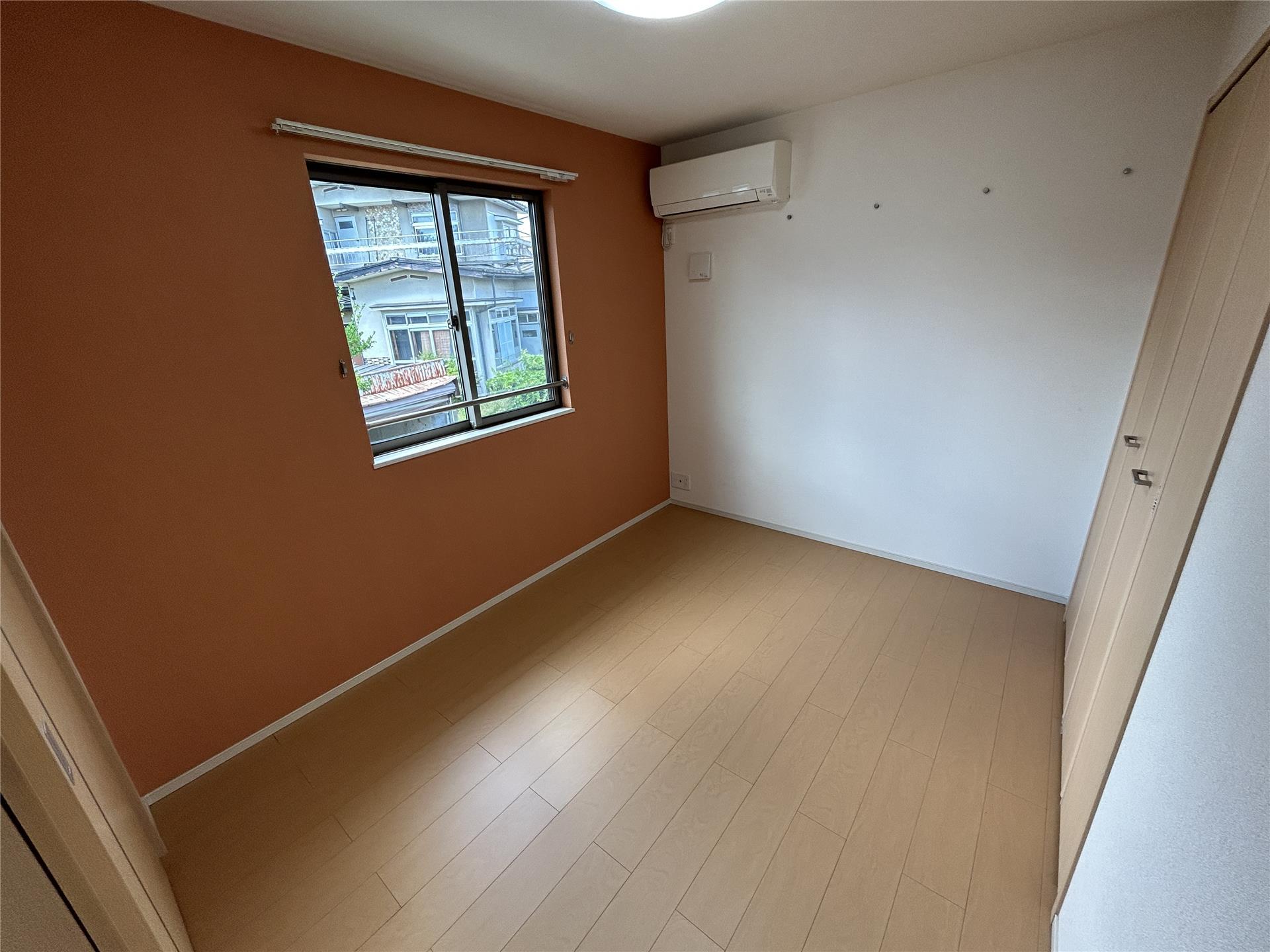 居室・リビング　洋室