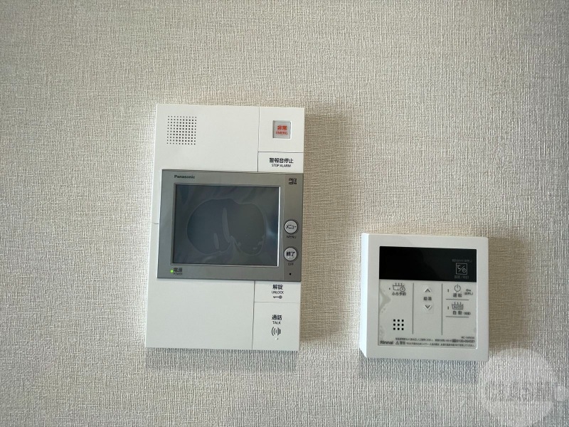セキュリティ　安心のモニター付きインターフォン